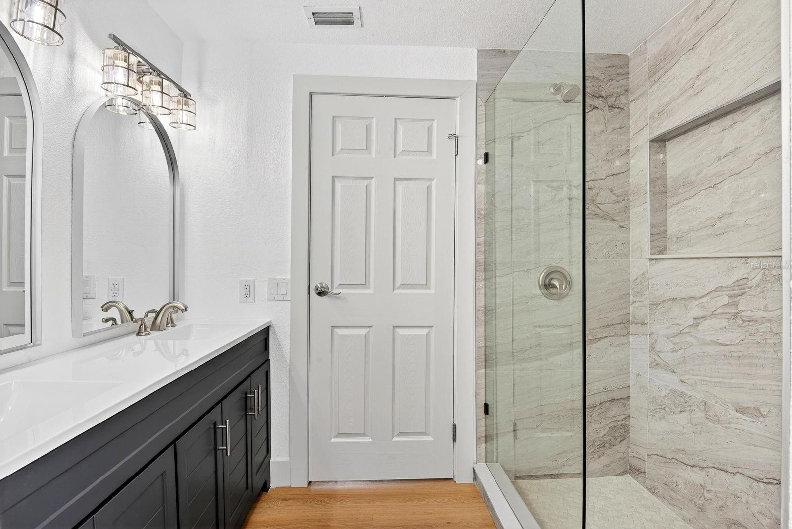 6306 37TH AVE W, BRADENTON, FL, 34209
