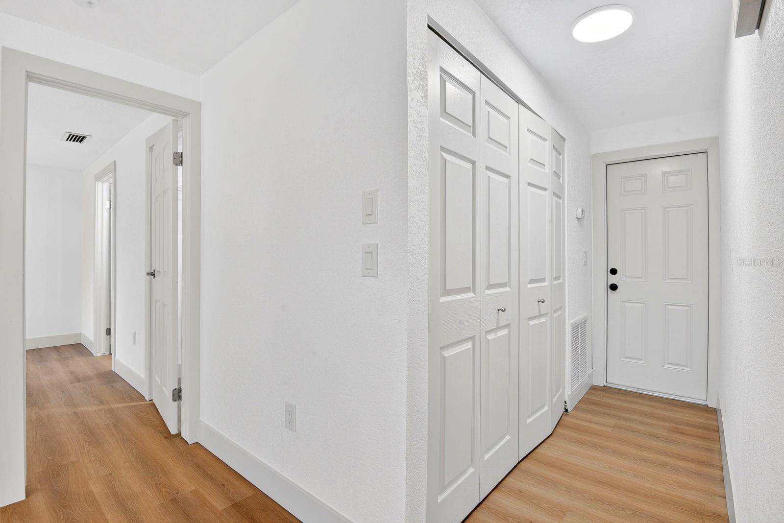 6306 37TH AVE W, BRADENTON, FL, 34209