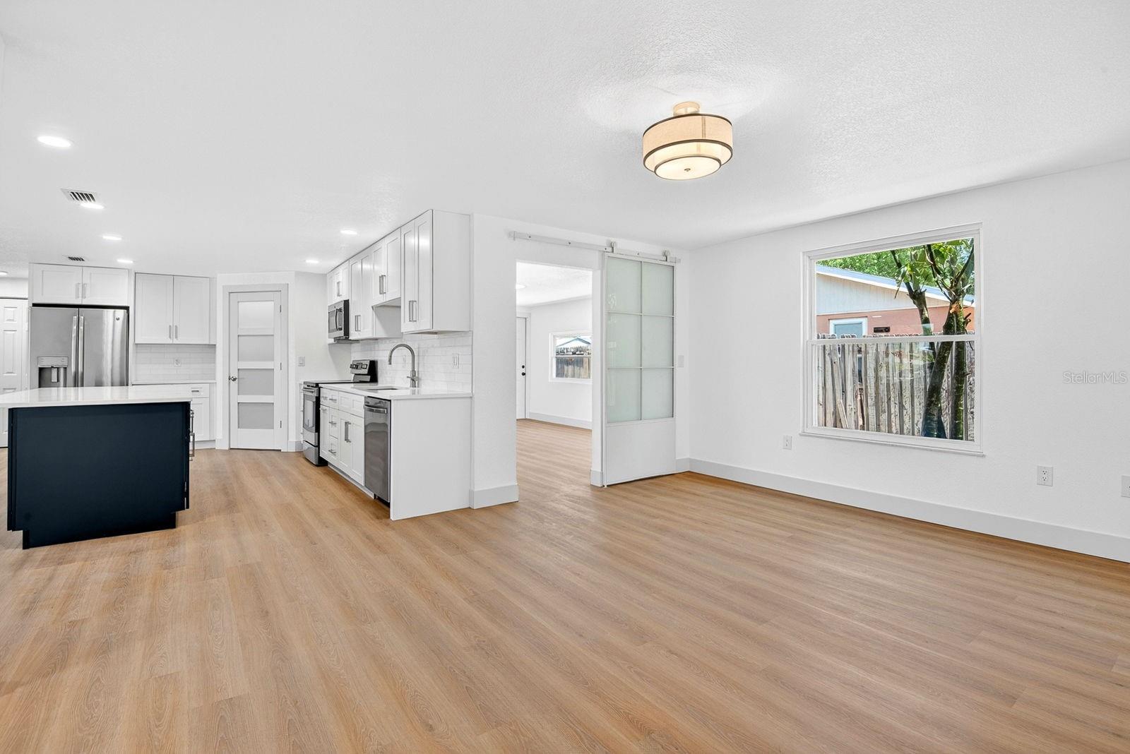 6306 37TH AVE W, BRADENTON, FL, 34209