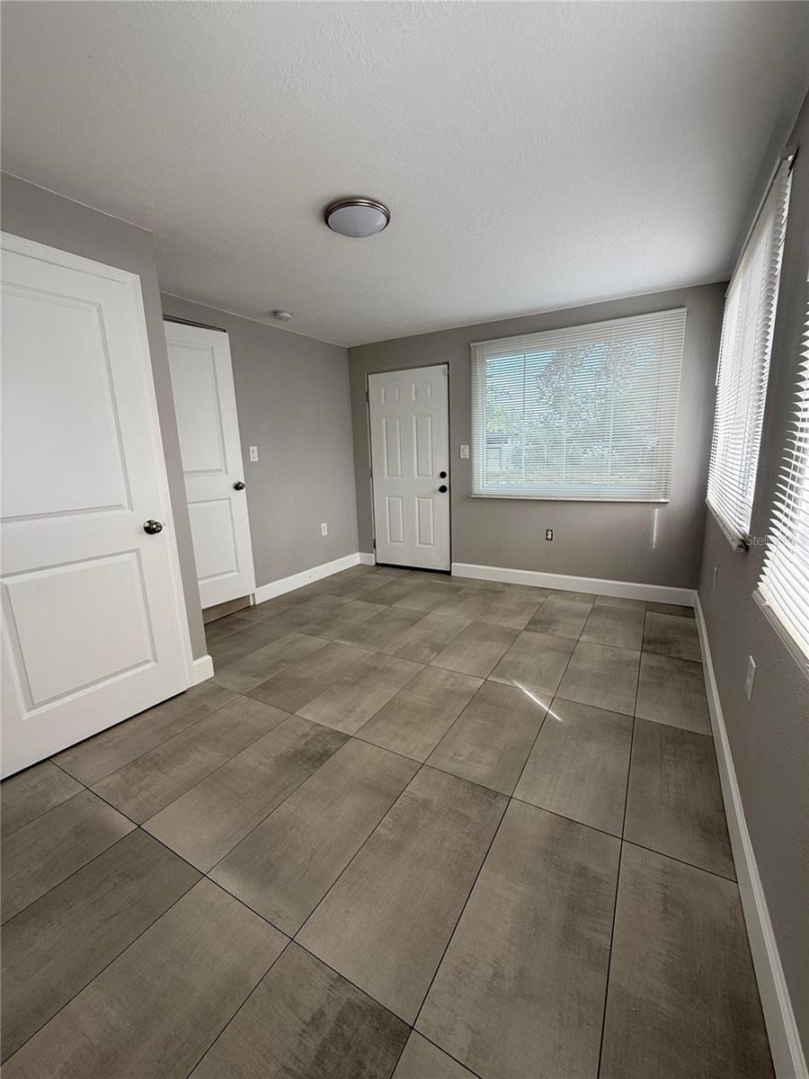 5212 OLD CHENEY HWY, ORLANDO, FL, 32807