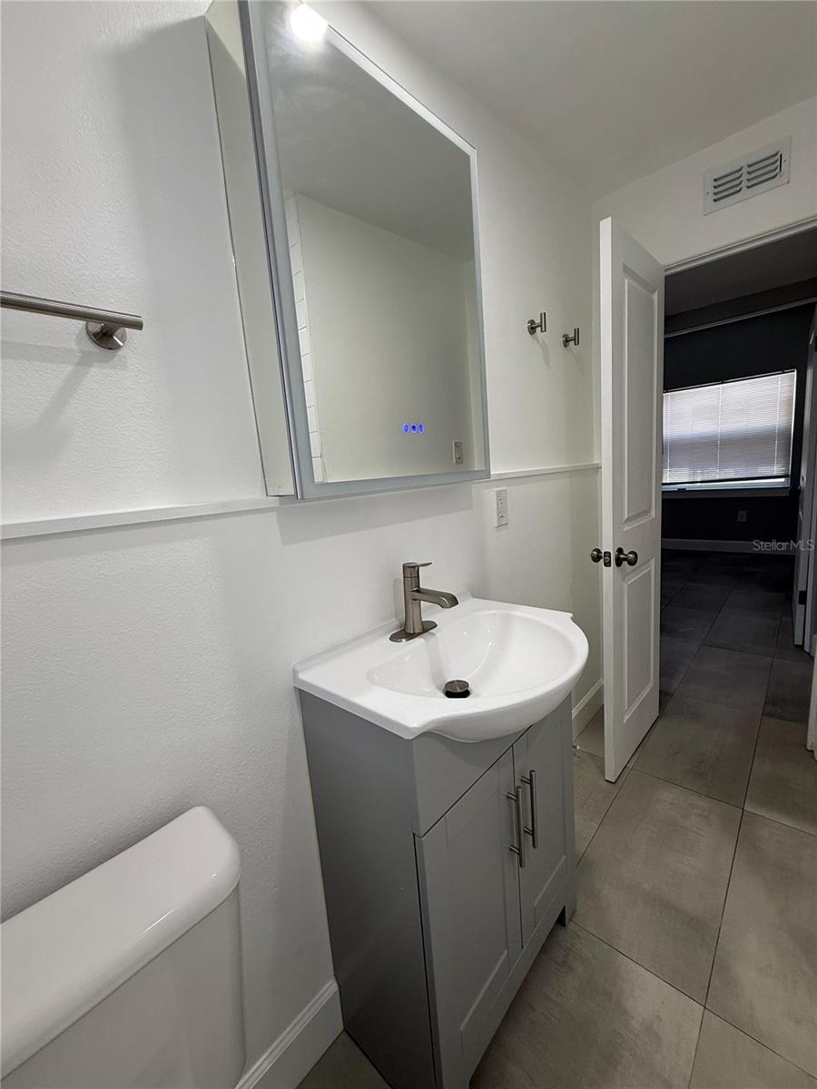5212 OLD CHENEY HWY, ORLANDO, FL, 32807