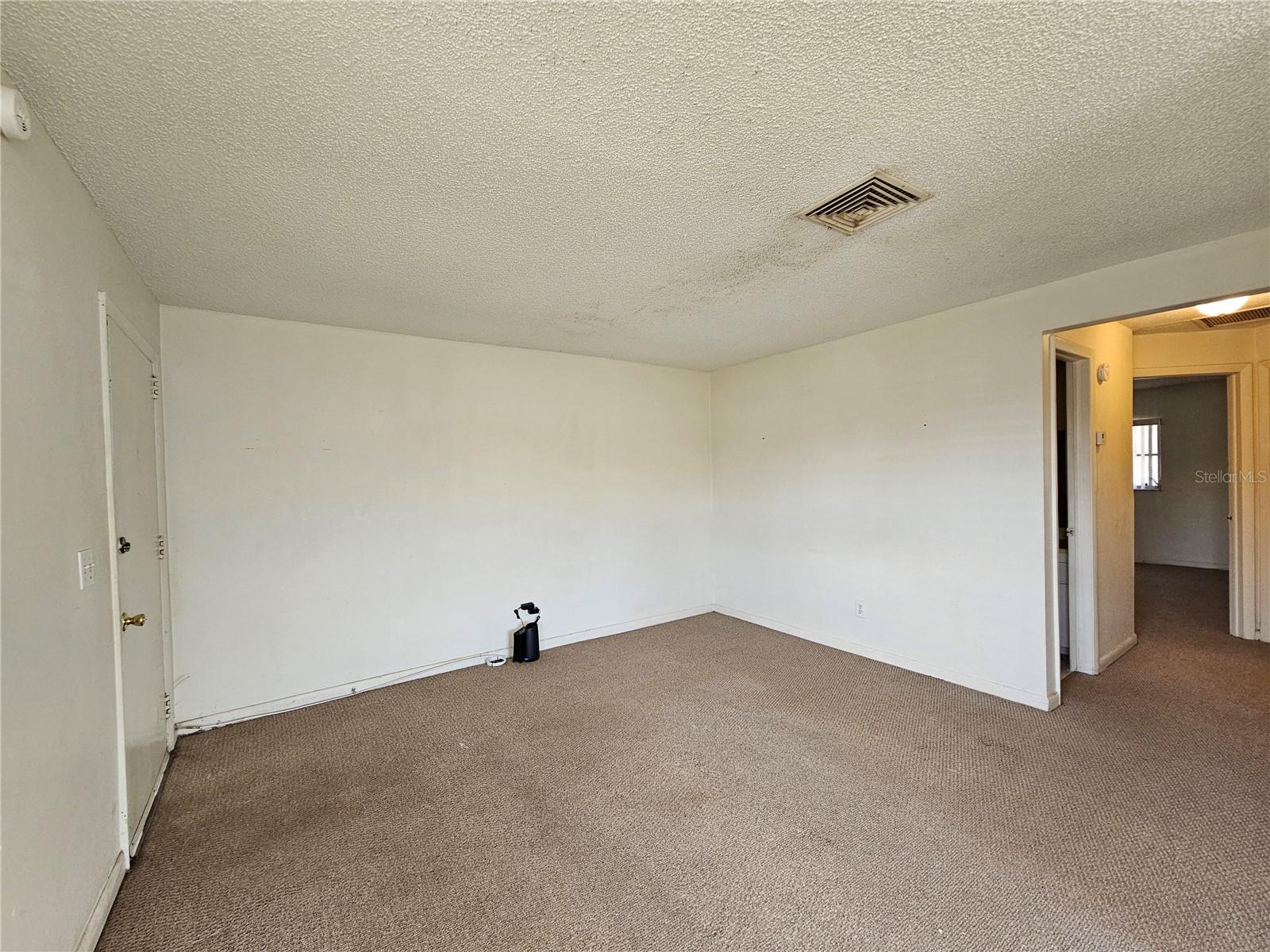 209 NW JEFFERSON CIR N #15, ST PETERSBURG, FL, 33702