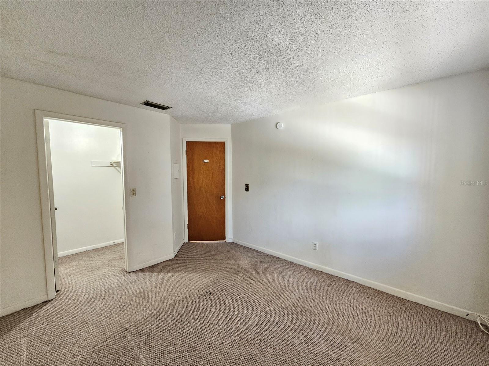 209 NW JEFFERSON CIR N #15, ST PETERSBURG, FL, 33702