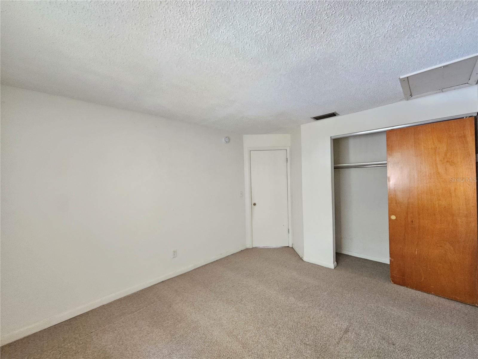 209 NW JEFFERSON CIR N #15, ST PETERSBURG, FL, 33702