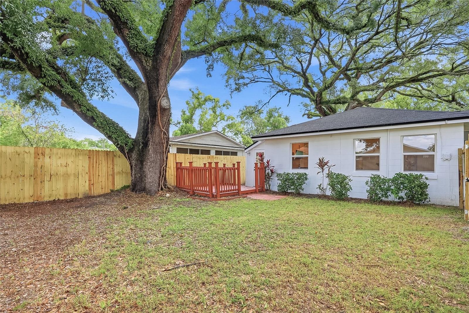 914 E CRAWFORD ST, TAMPA, FL, 33604