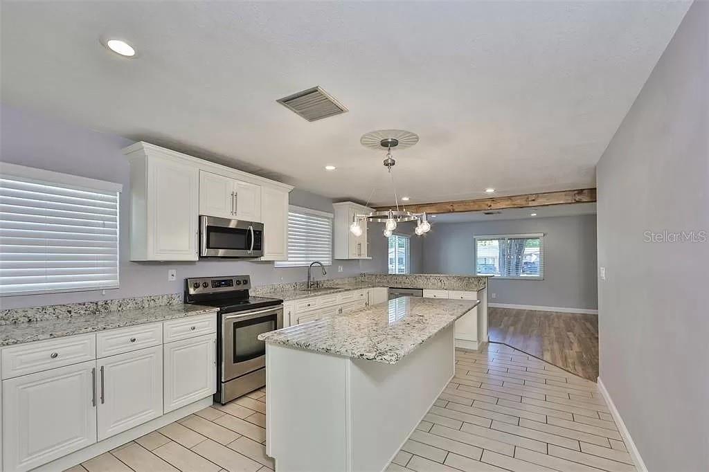 3219 W LEROY ST, TAMPA, FL, 33607