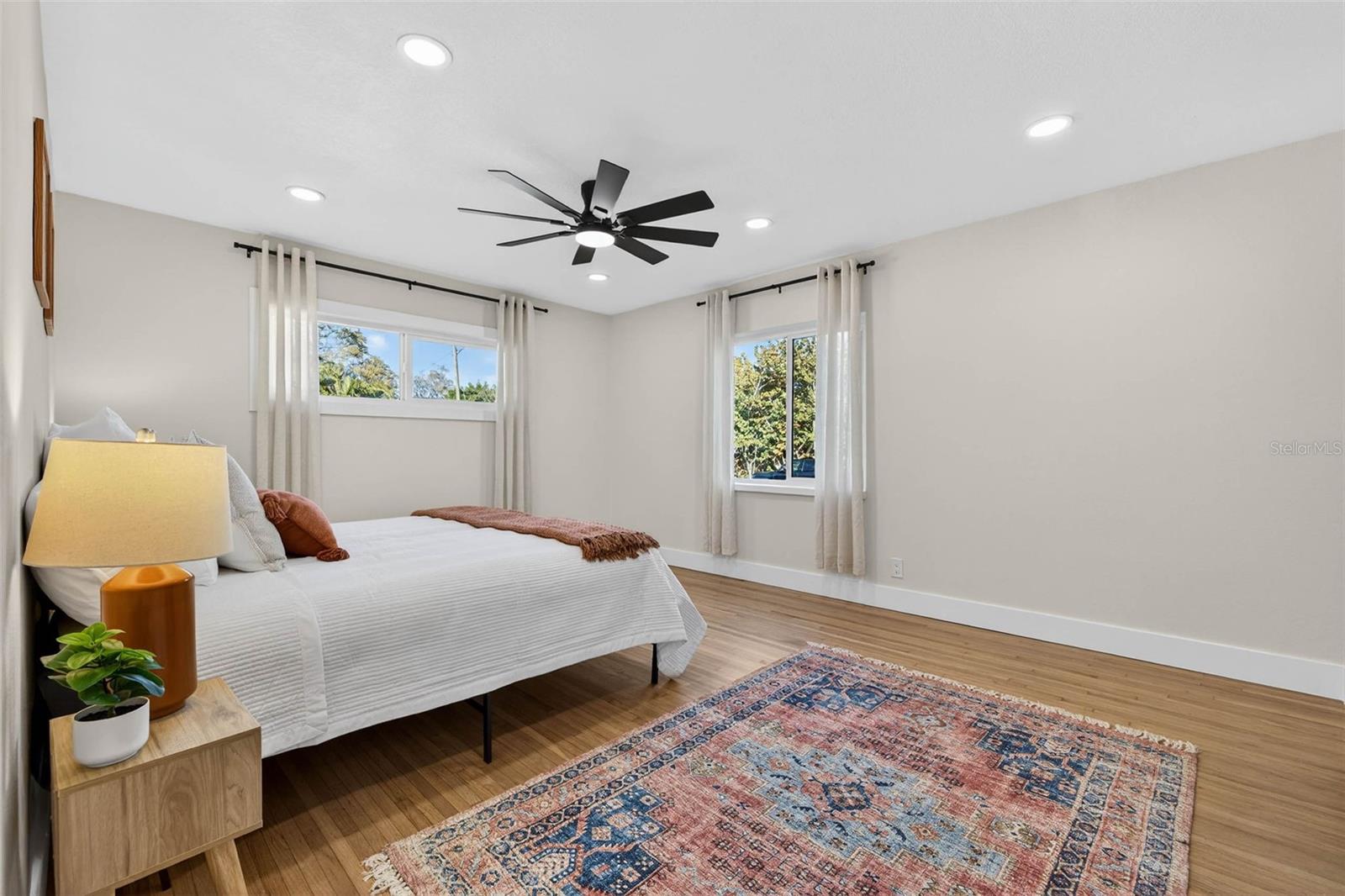 3008 JACKSON ST N, ST PETERSBURG, FL, 33704