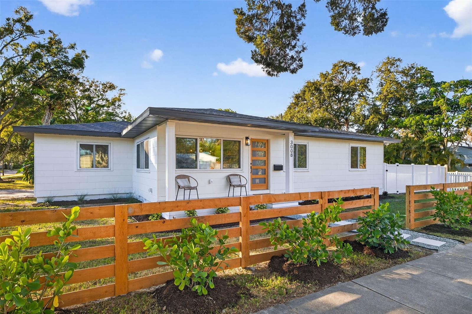 3008 JACKSON ST N, ST PETERSBURG, FL, 33704