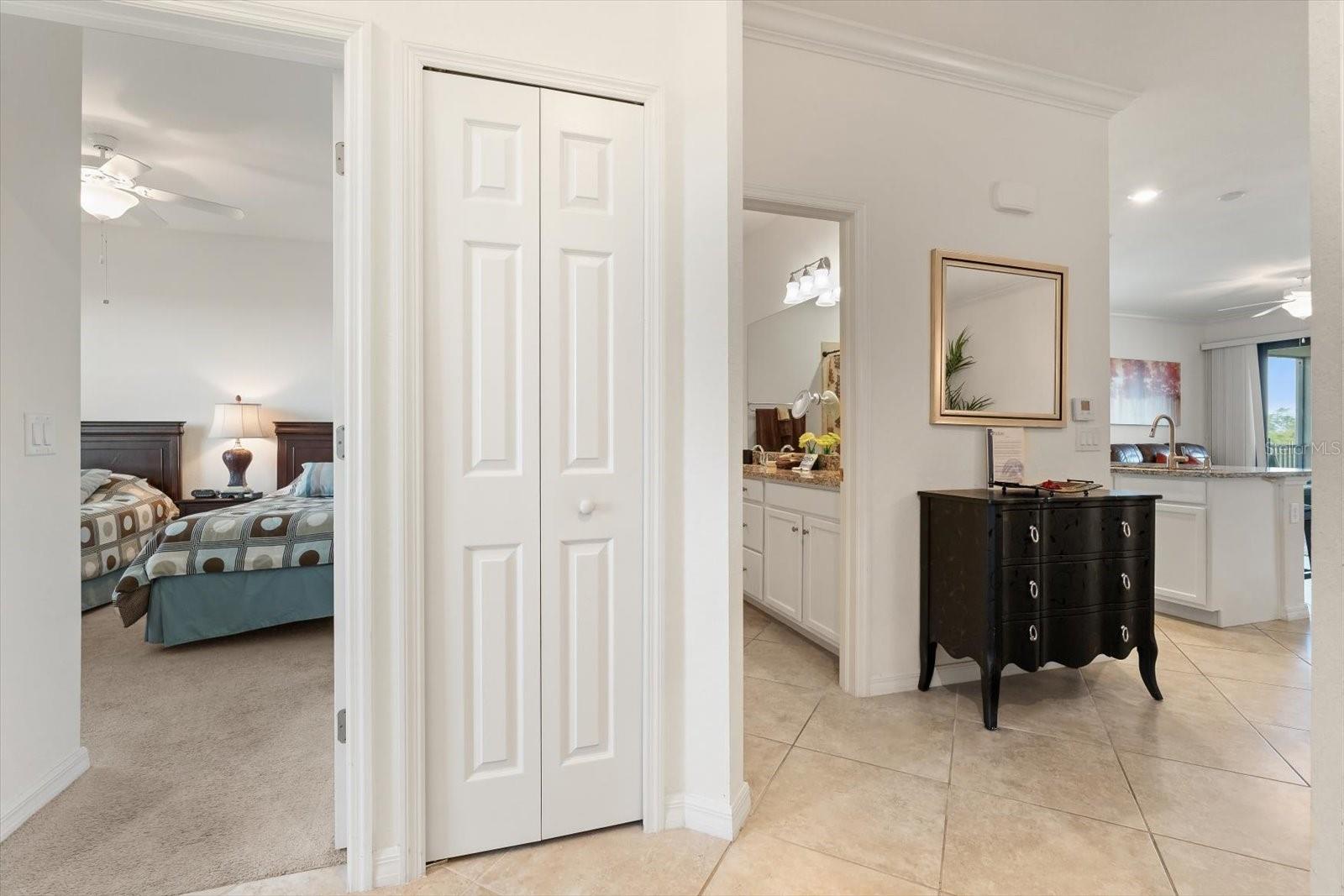 16904 VARDON TER #301, LAKEWOOD RANCH, FL, 34211