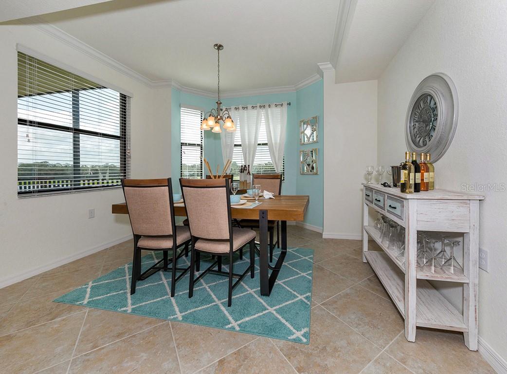 16904 VARDON TER #202, LAKEWOOD RANCH, FL, 34211
