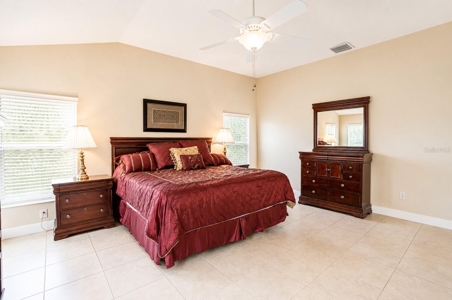 2696 MIDLAND TER, THE VILLAGES, FL, 32162