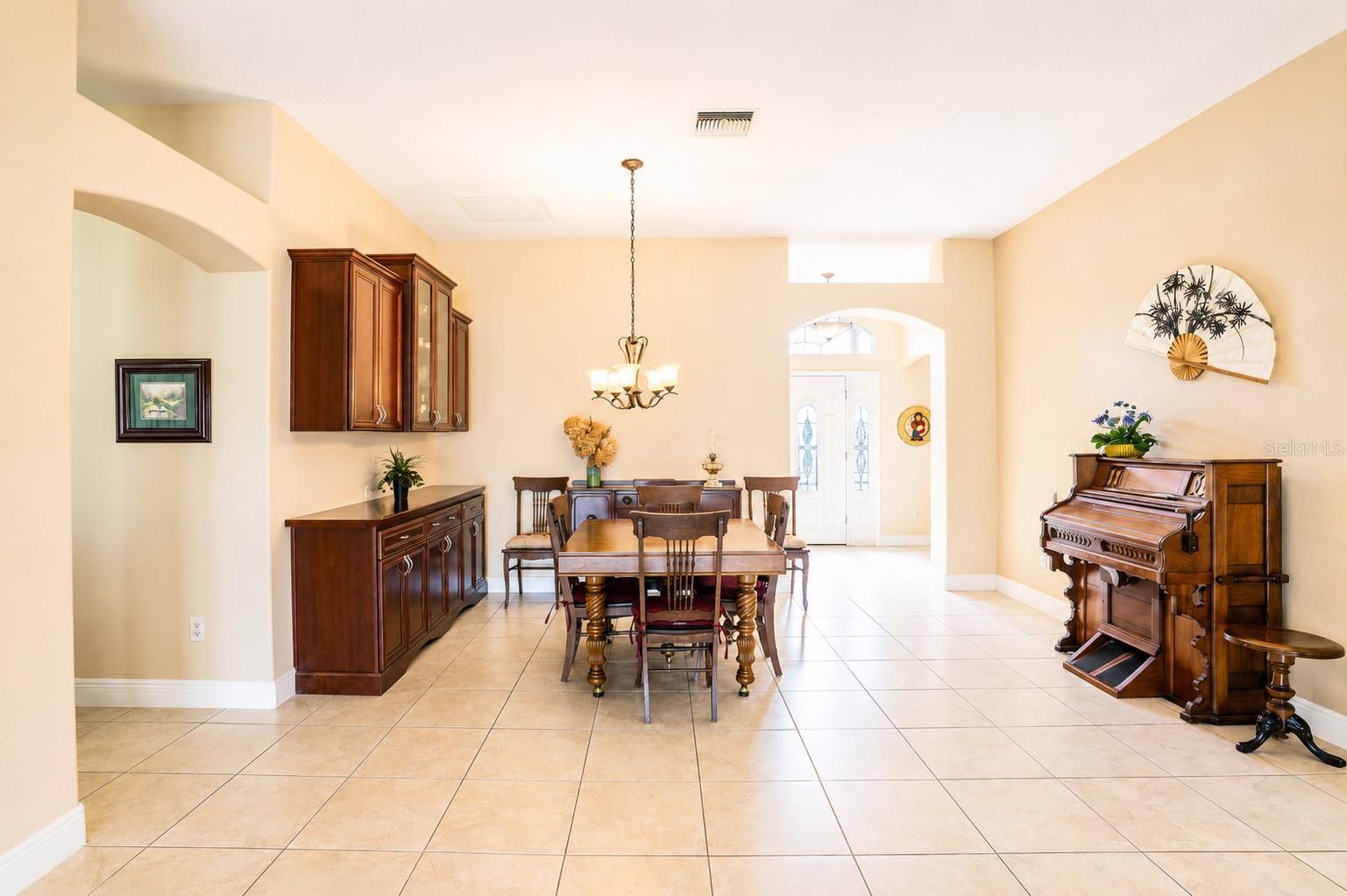 2696 MIDLAND TER, THE VILLAGES, FL, 32162