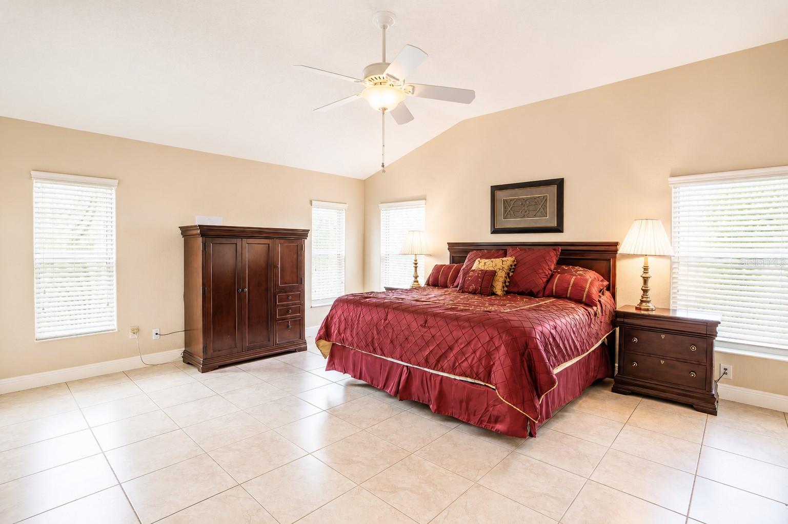 2696 MIDLAND TER, THE VILLAGES, FL, 32162