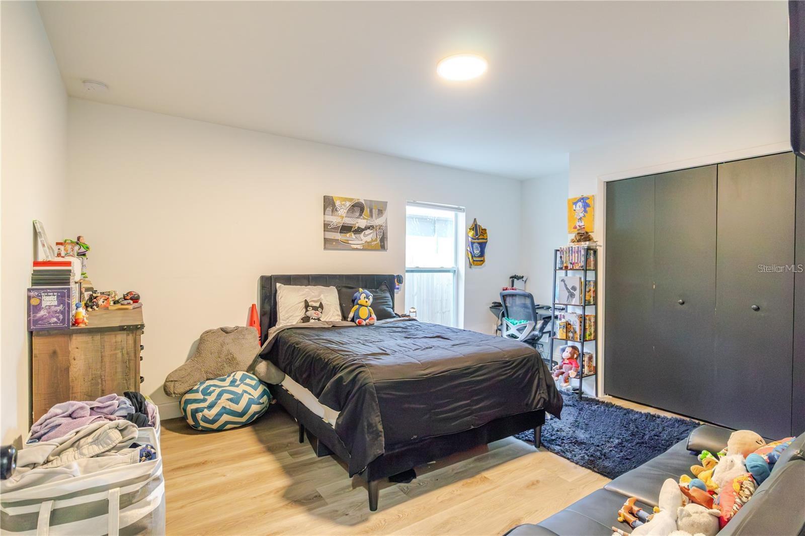 1704 W HANNA AVE, TAMPA, FL, 33604