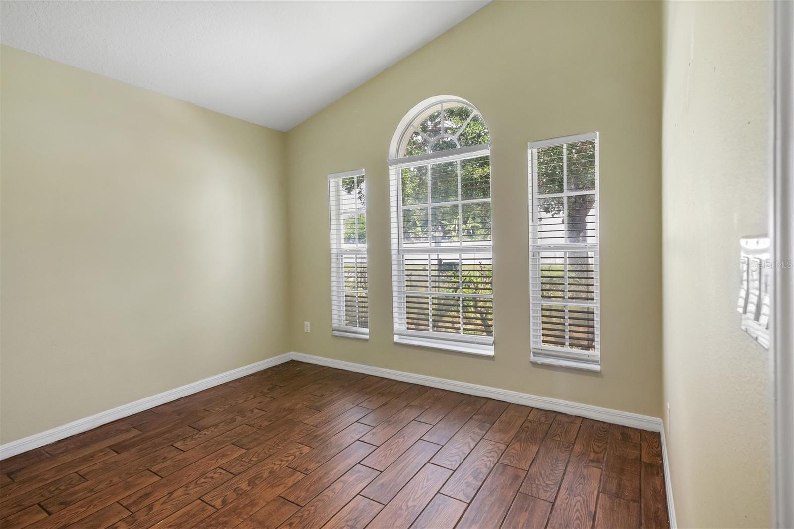 12608 IRIS LAKE DR, ORLANDO, FL, 32824