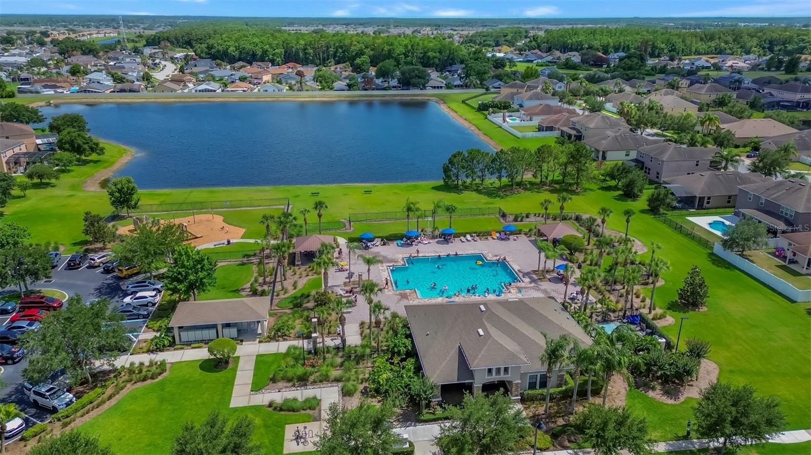 12608 IRIS LAKE DR, ORLANDO, FL, 32824
