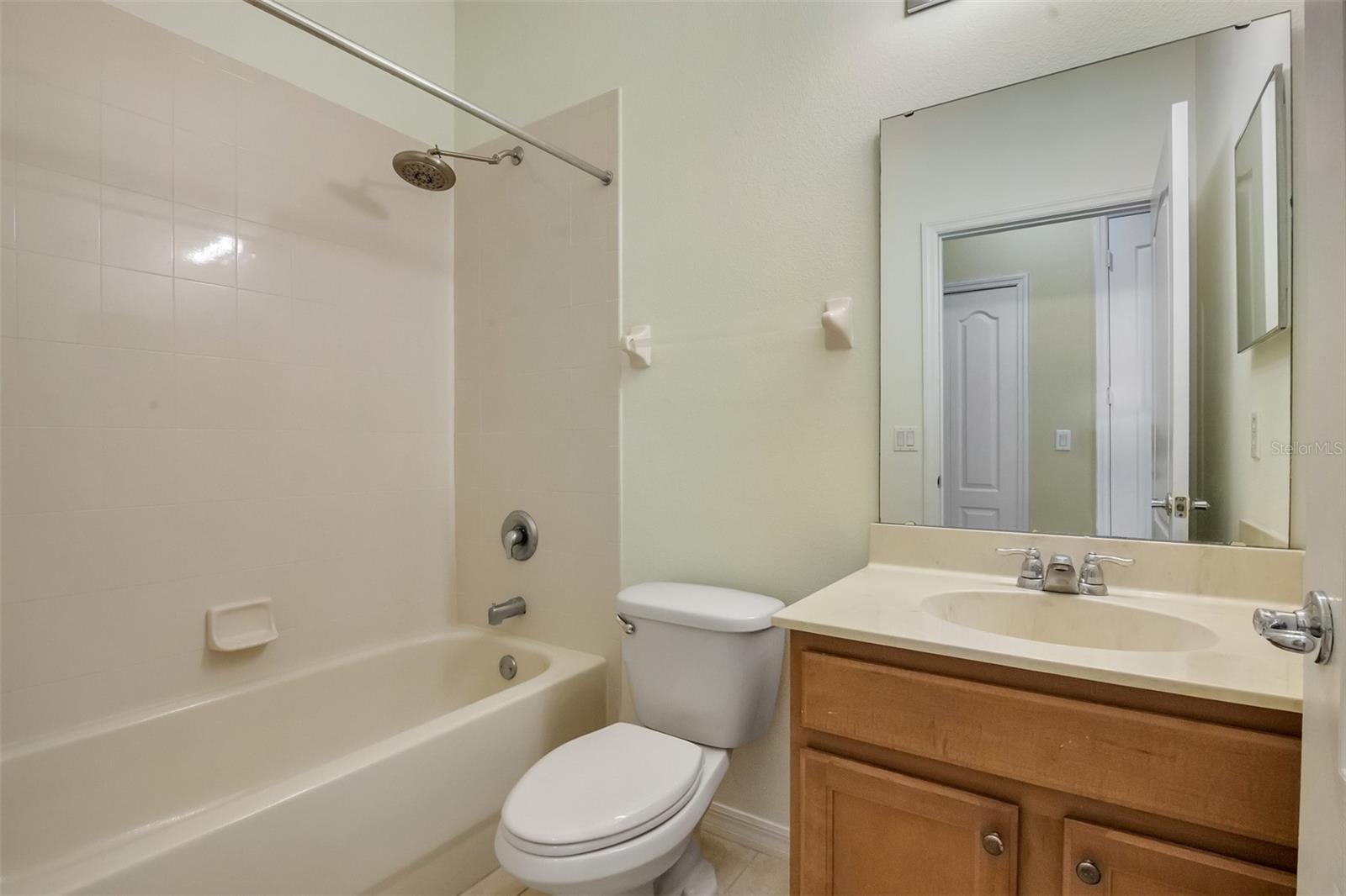 12608 IRIS LAKE DR, ORLANDO, FL, 32824