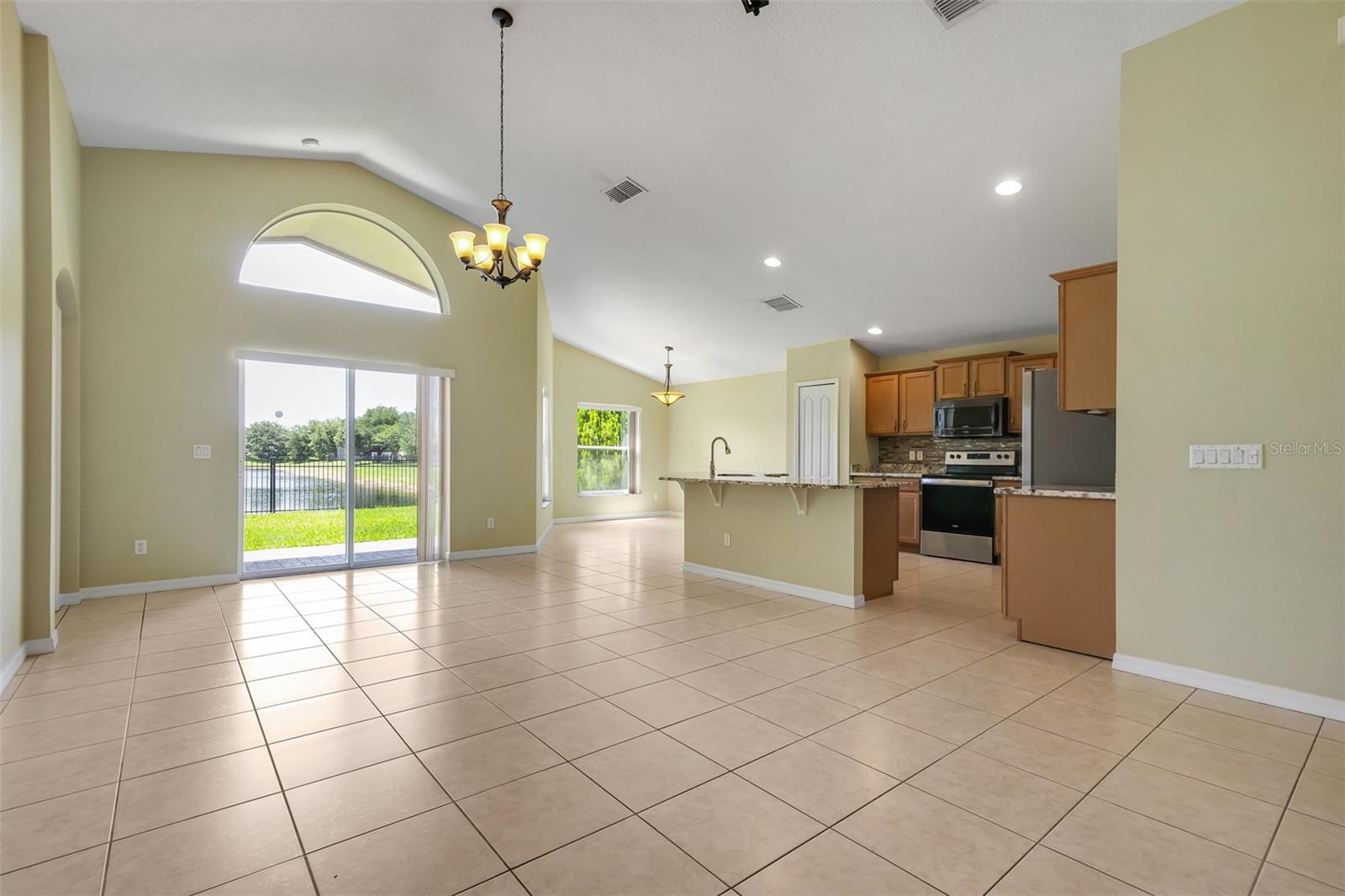 12608 IRIS LAKE DR, ORLANDO, FL, 32824