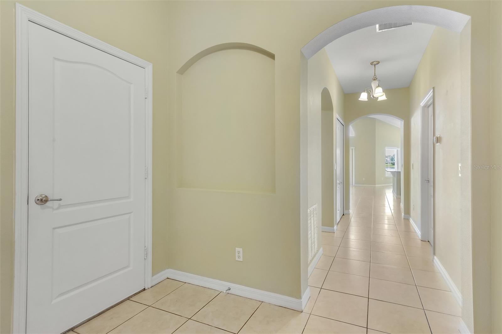 12608 IRIS LAKE DR, ORLANDO, FL, 32824