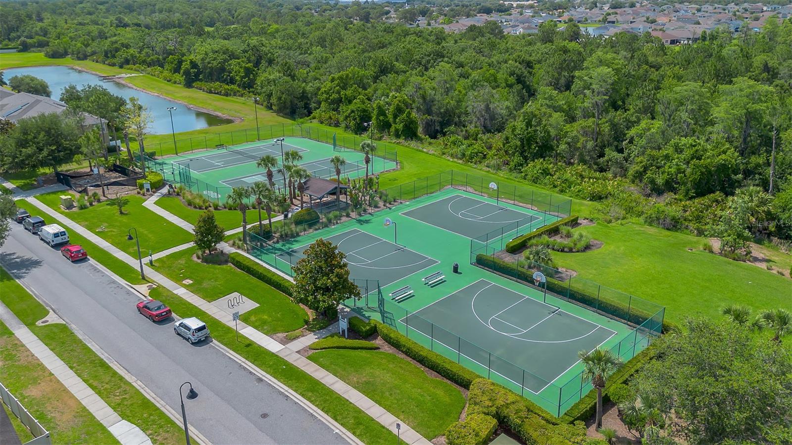 12608 IRIS LAKE DR, ORLANDO, FL, 32824