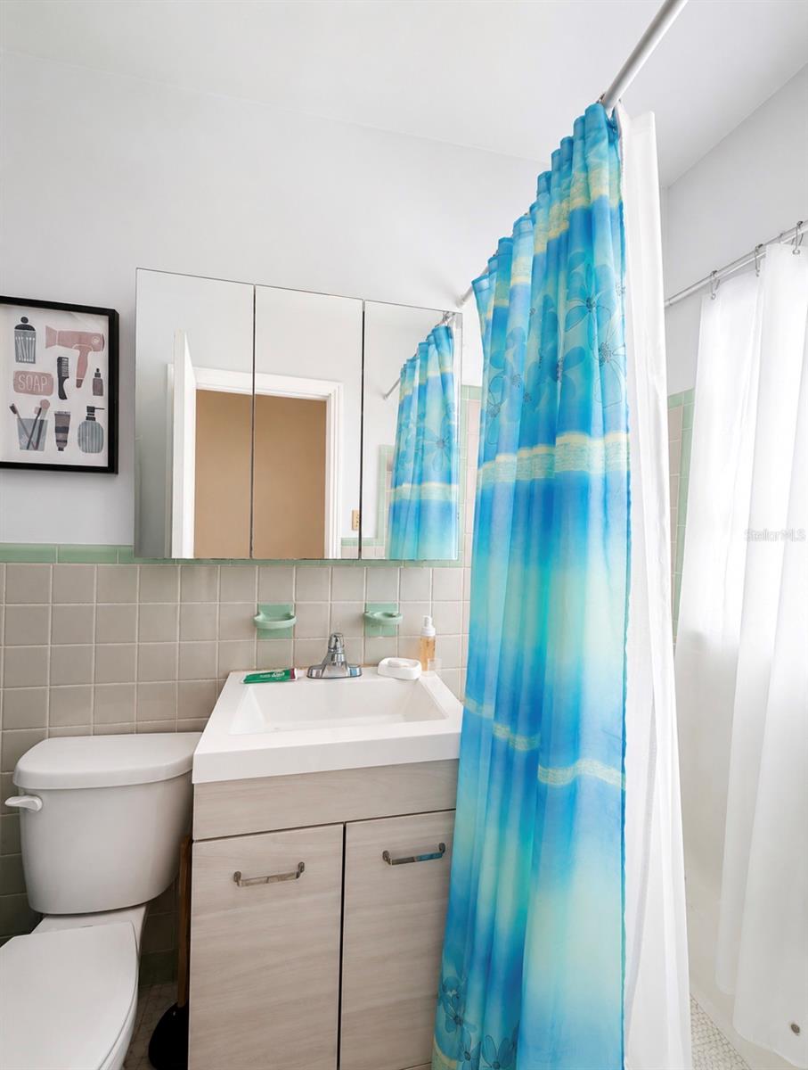 1006 GULF RD, TARPON SPRINGS, FL, 34689