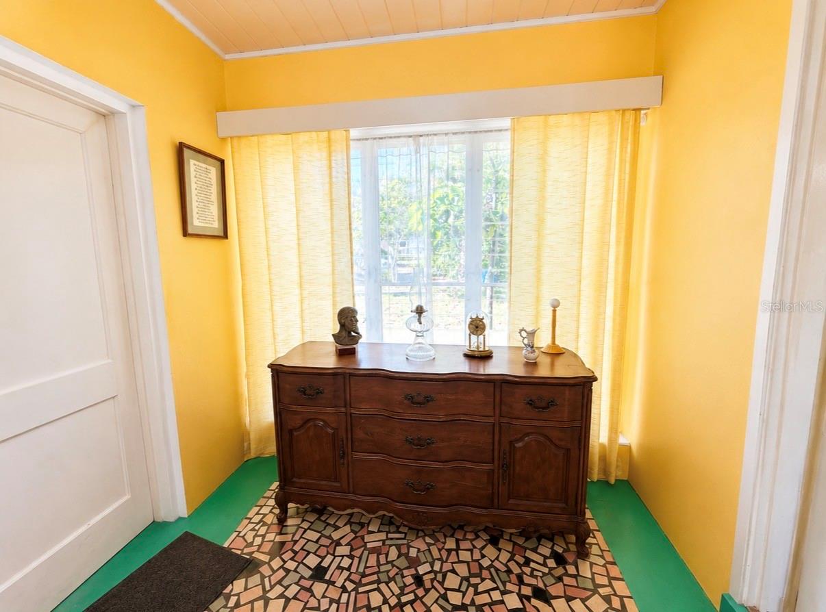 1006 GULF RD, TARPON SPRINGS, FL, 34689
