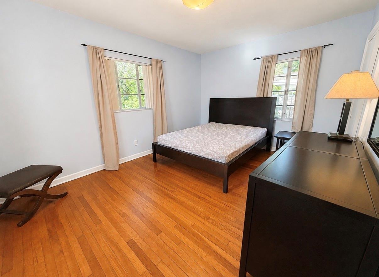 1006 GULF RD, TARPON SPRINGS, FL, 34689