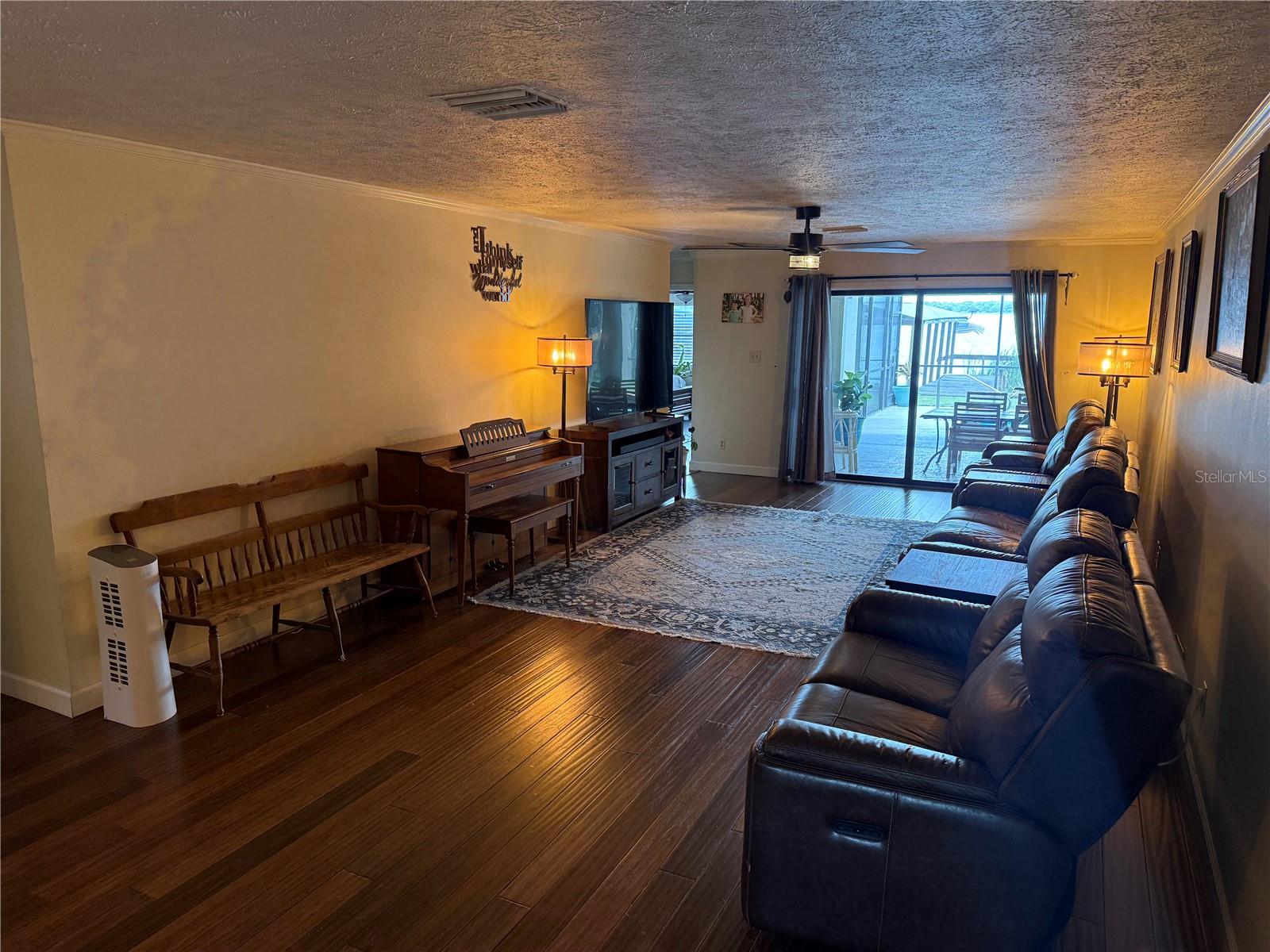 4232 COUNTY ROAD 400, LAKE PANASOFFKEE, FL, 33538