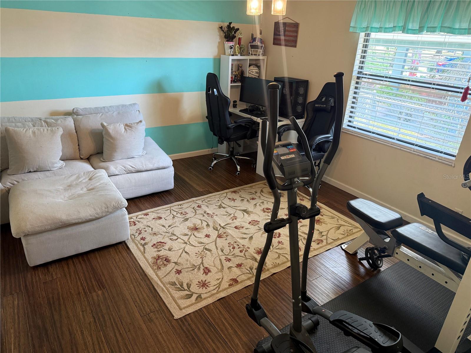 4232 COUNTY ROAD 400, LAKE PANASOFFKEE, FL, 33538