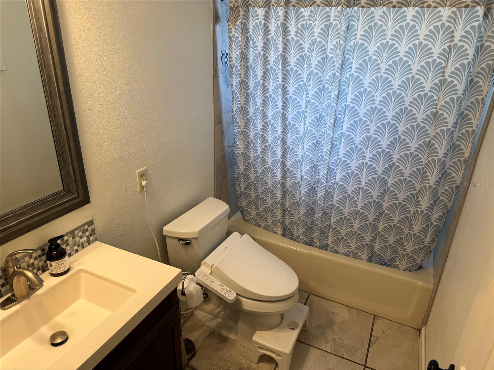4232 COUNTY ROAD 400, LAKE PANASOFFKEE, FL, 33538