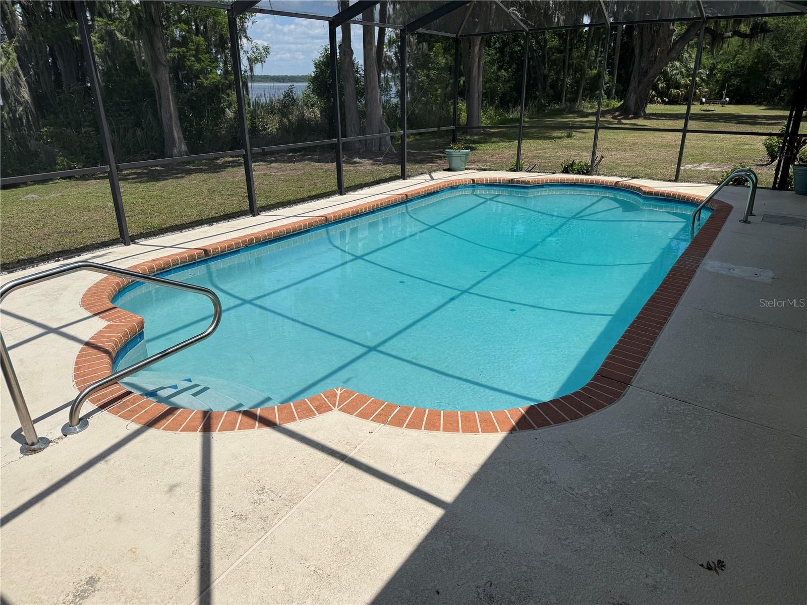 4232 COUNTY ROAD 400, LAKE PANASOFFKEE, FL, 33538