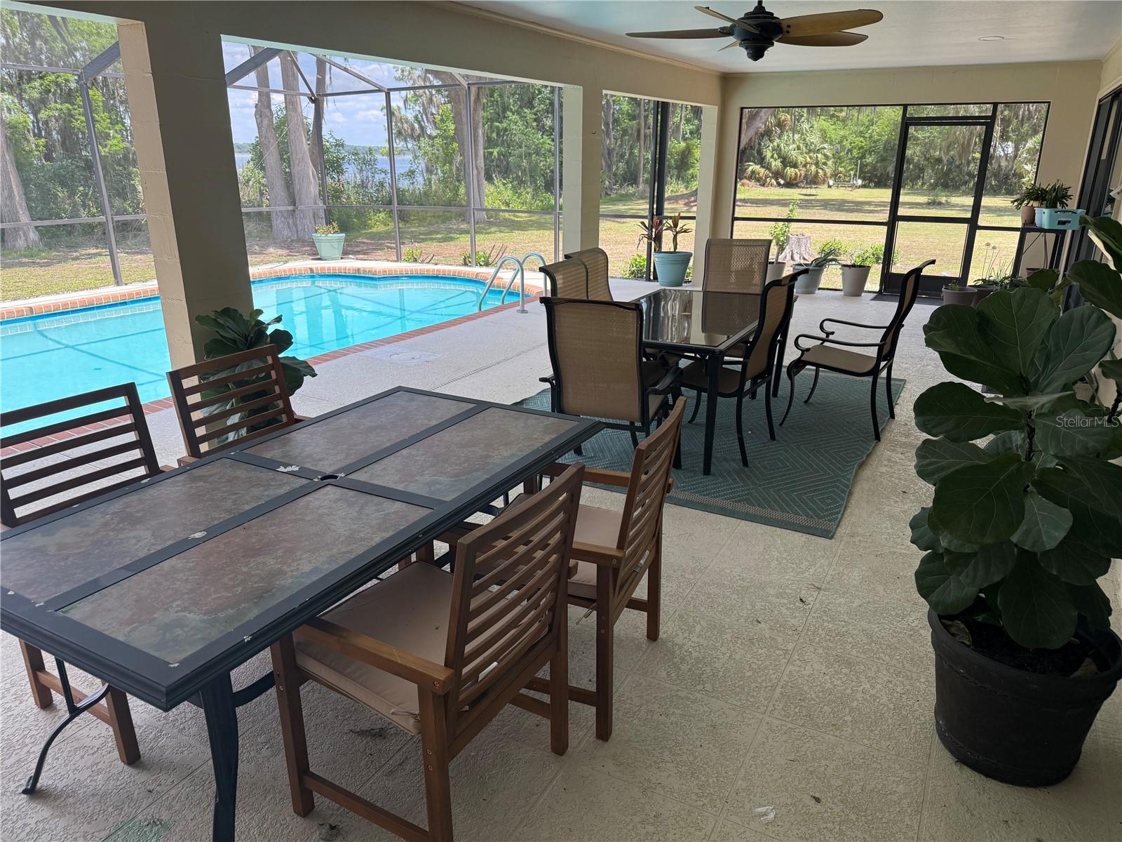 4232 COUNTY ROAD 400, LAKE PANASOFFKEE, FL, 33538