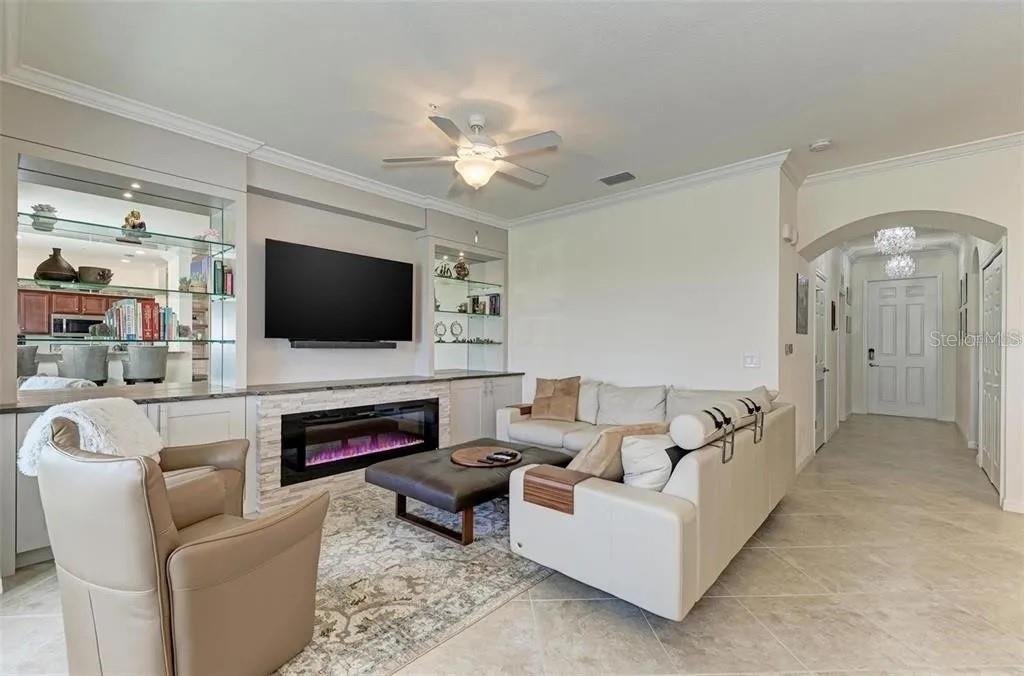 16814 VARDON TERRACE #405, LAKEWOOD RANCH, FL, 34211