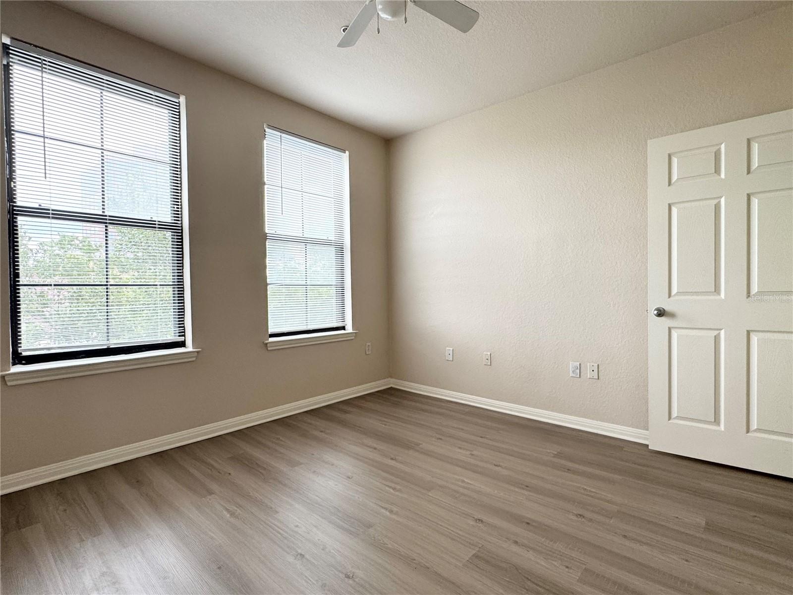 911 N ORANGE AVE #445, ORLANDO, FL, 32801