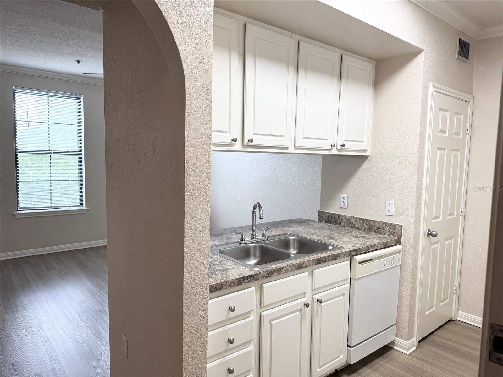 911 N ORANGE AVE #445, ORLANDO, FL, 32801