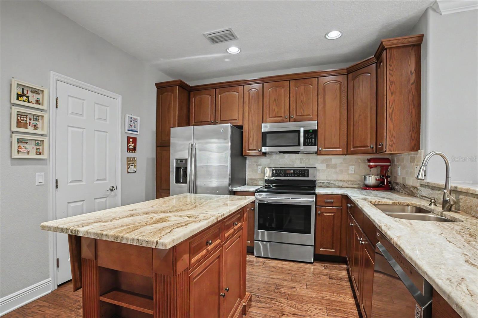 441 HARBOR RIDGE DR, PALM HARBOR, FL, 34683