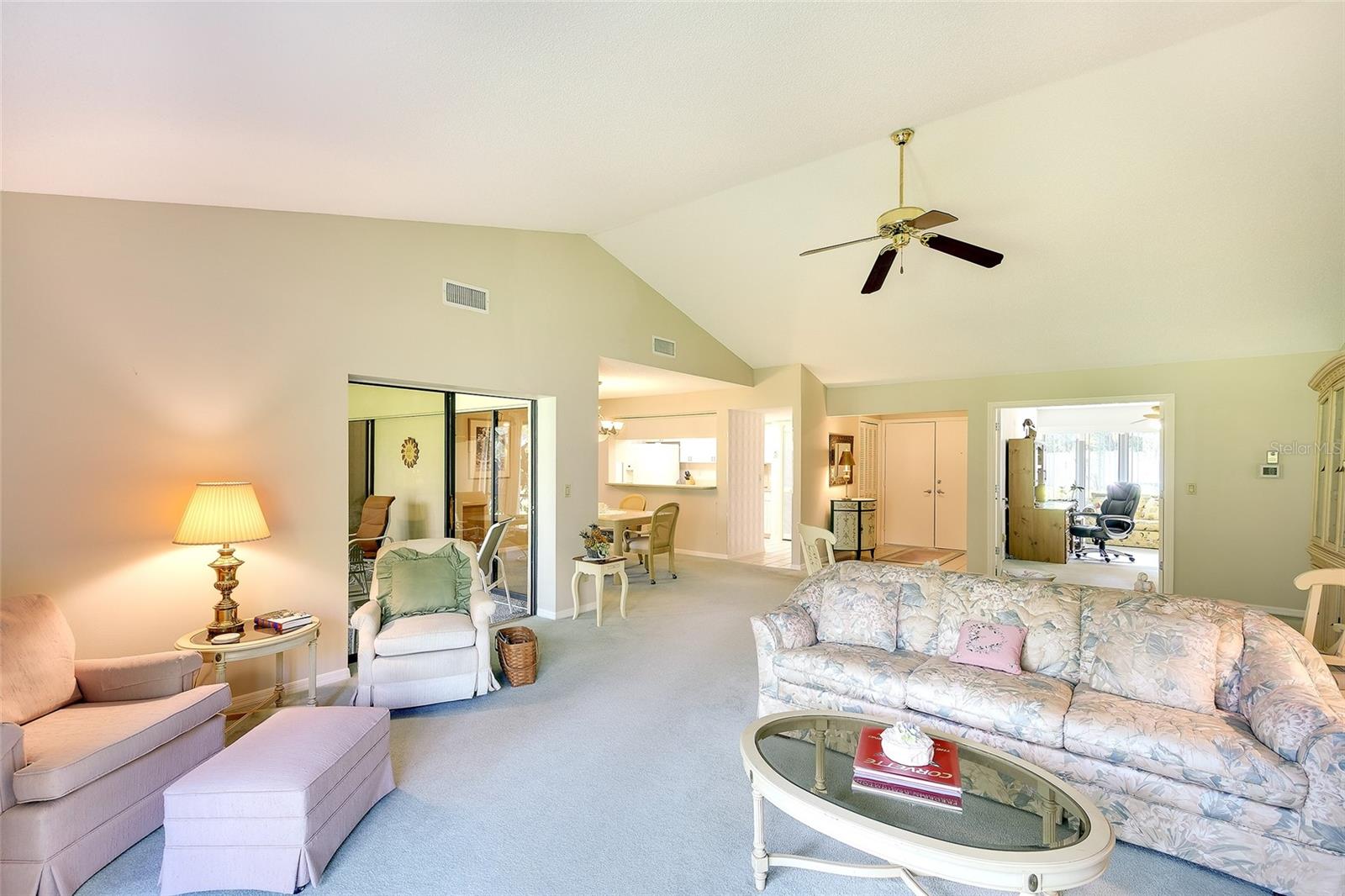 3825 WILSHIRE CIR #1, SARASOTA, FL, 34238