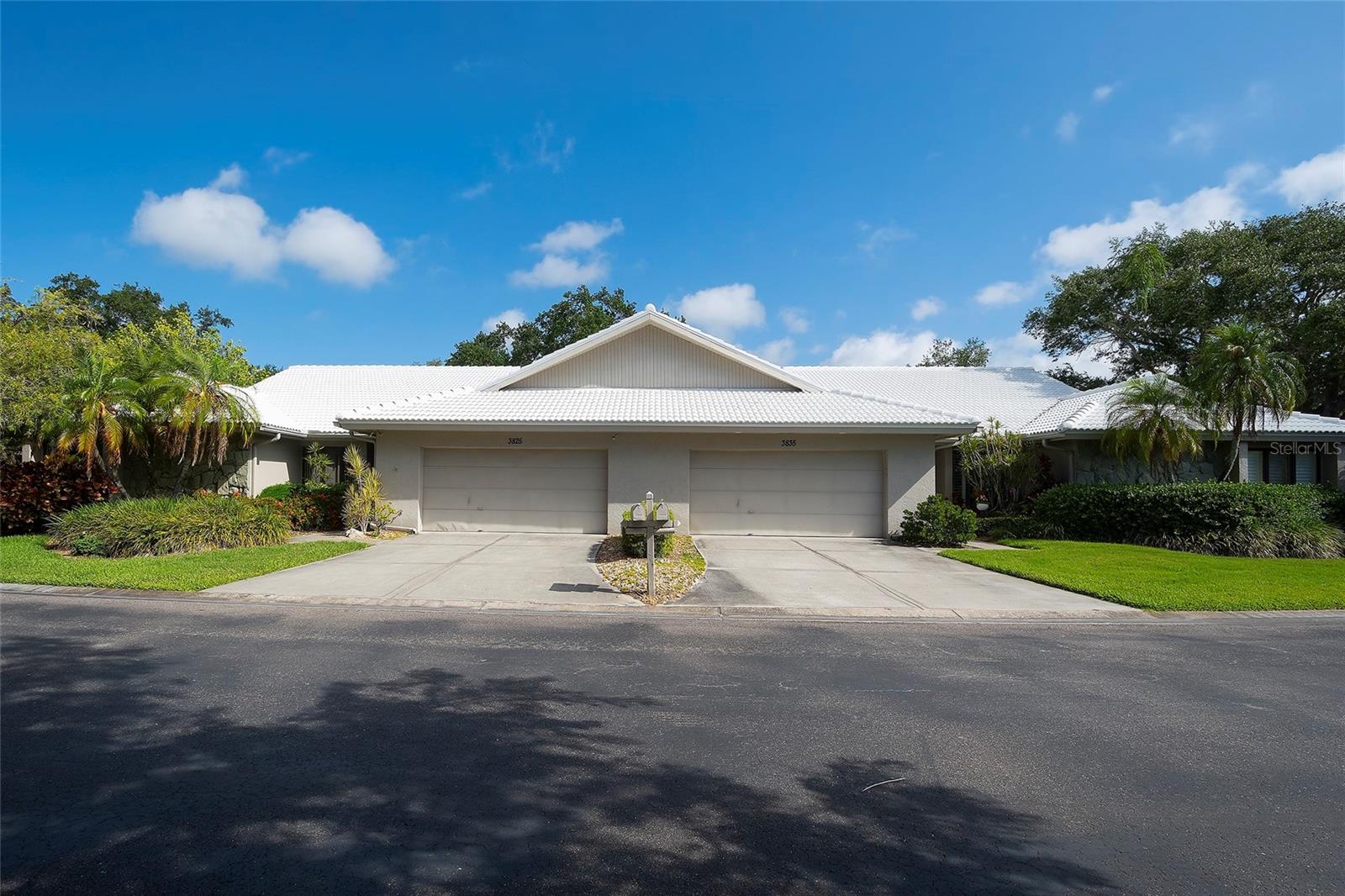 3825 WILSHIRE CIR #1, SARASOTA, FL, 34238