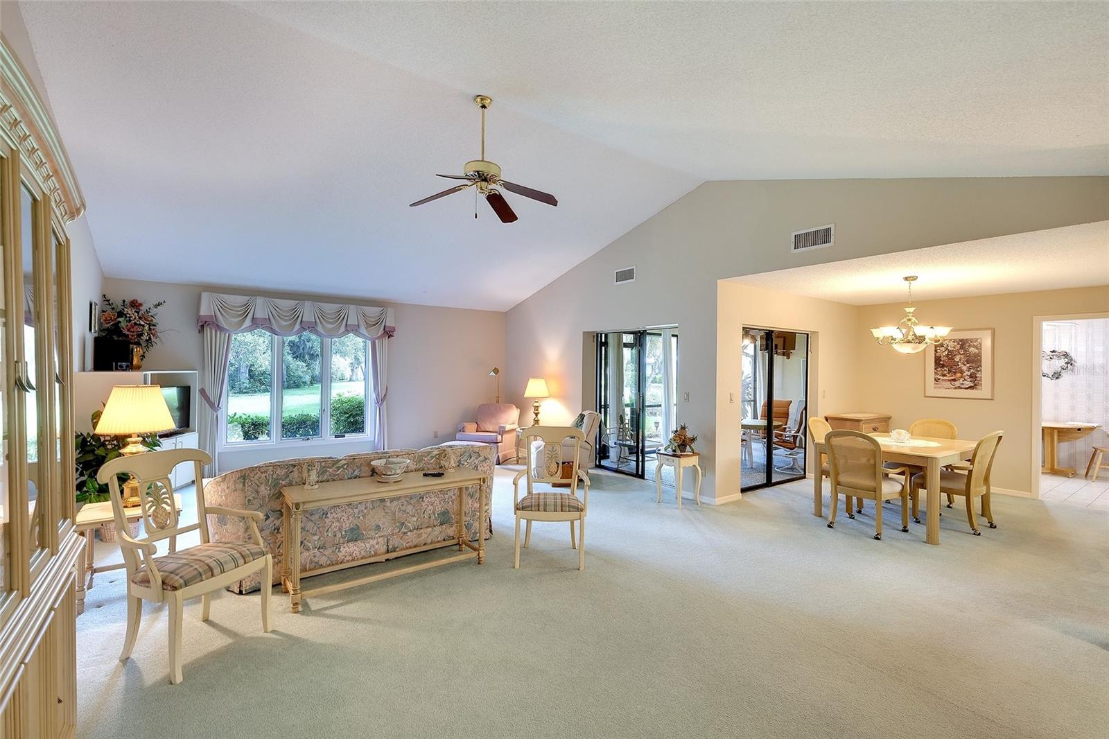 3825 WILSHIRE CIR #1, SARASOTA, FL, 34238
