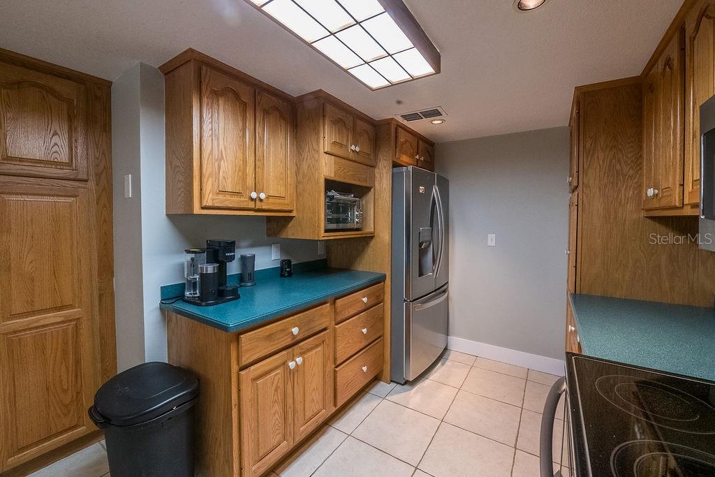 5003 UMBER WAY S, TAMPA, FL, 33624