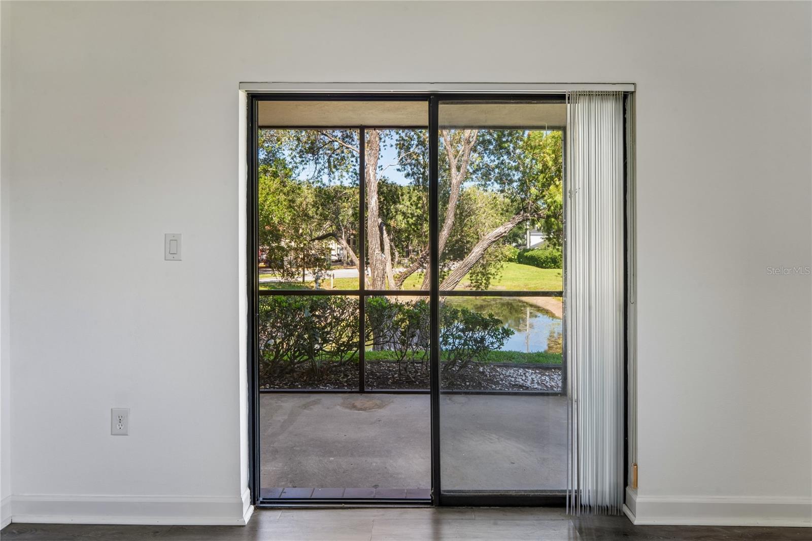 305 HAMMOCK PINE BLVD #305, CLEARWATER, FL, 33761