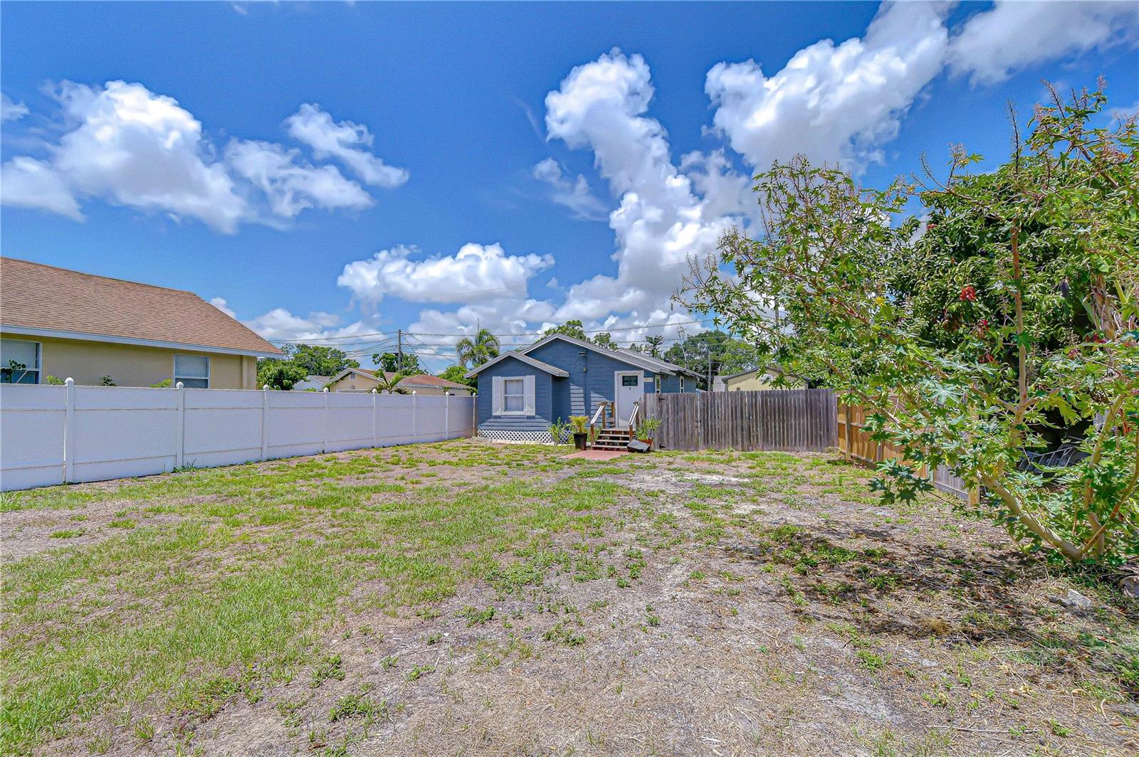 2933 56TH AVE N, ST PETERSBURG, FL, 33714