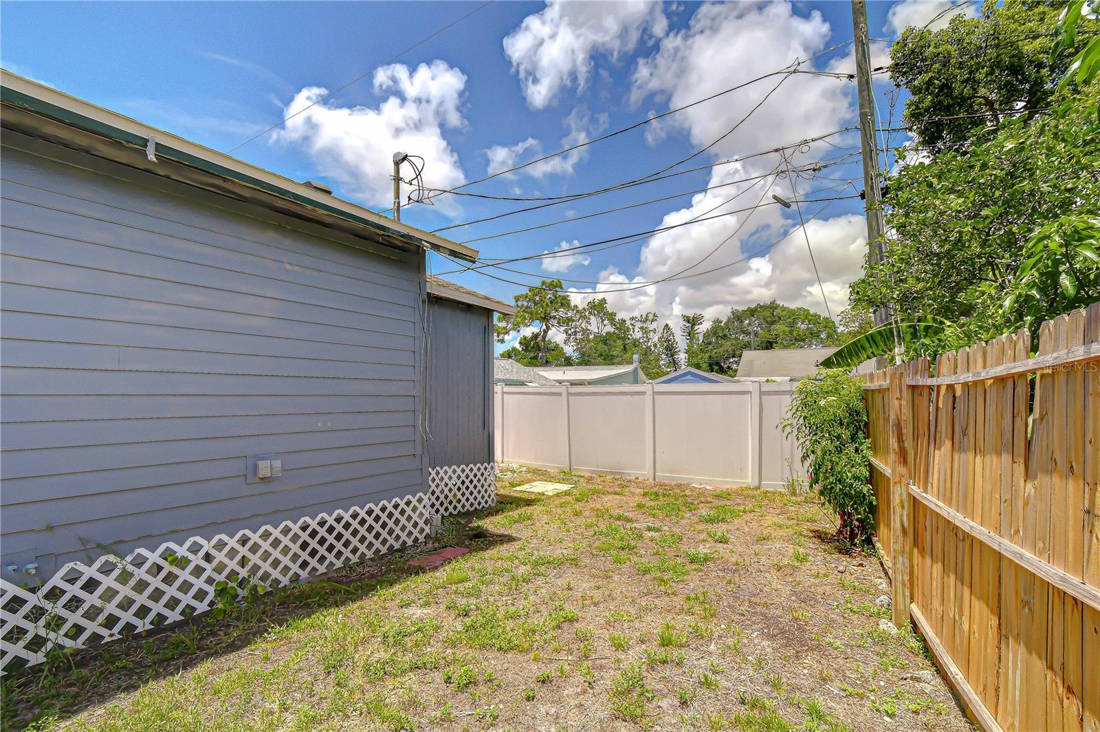 2933 56TH AVE N, ST PETERSBURG, FL, 33714
