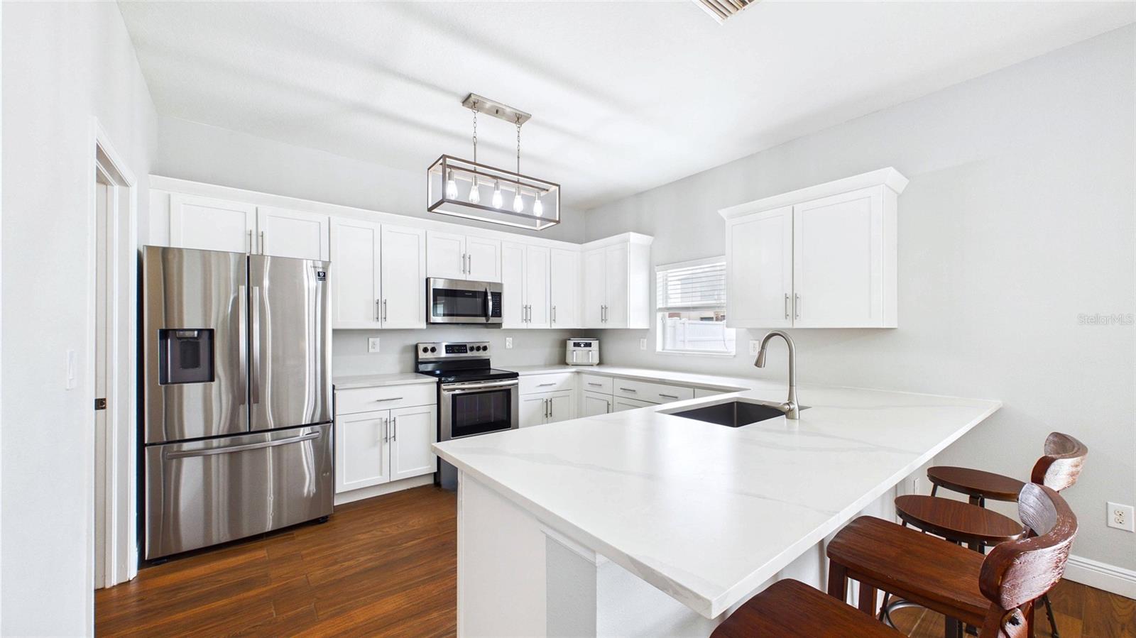 601 19TH ST NW, RUSKIN, FL, 33570
