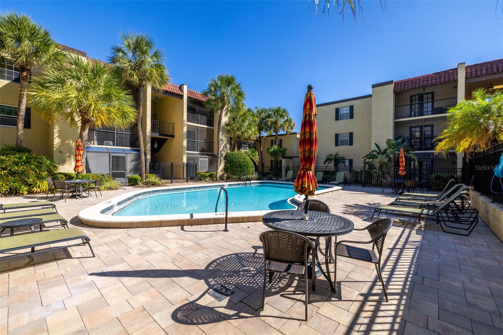 106 ALAMEDA CT #240, TAMPA, FL, 33609