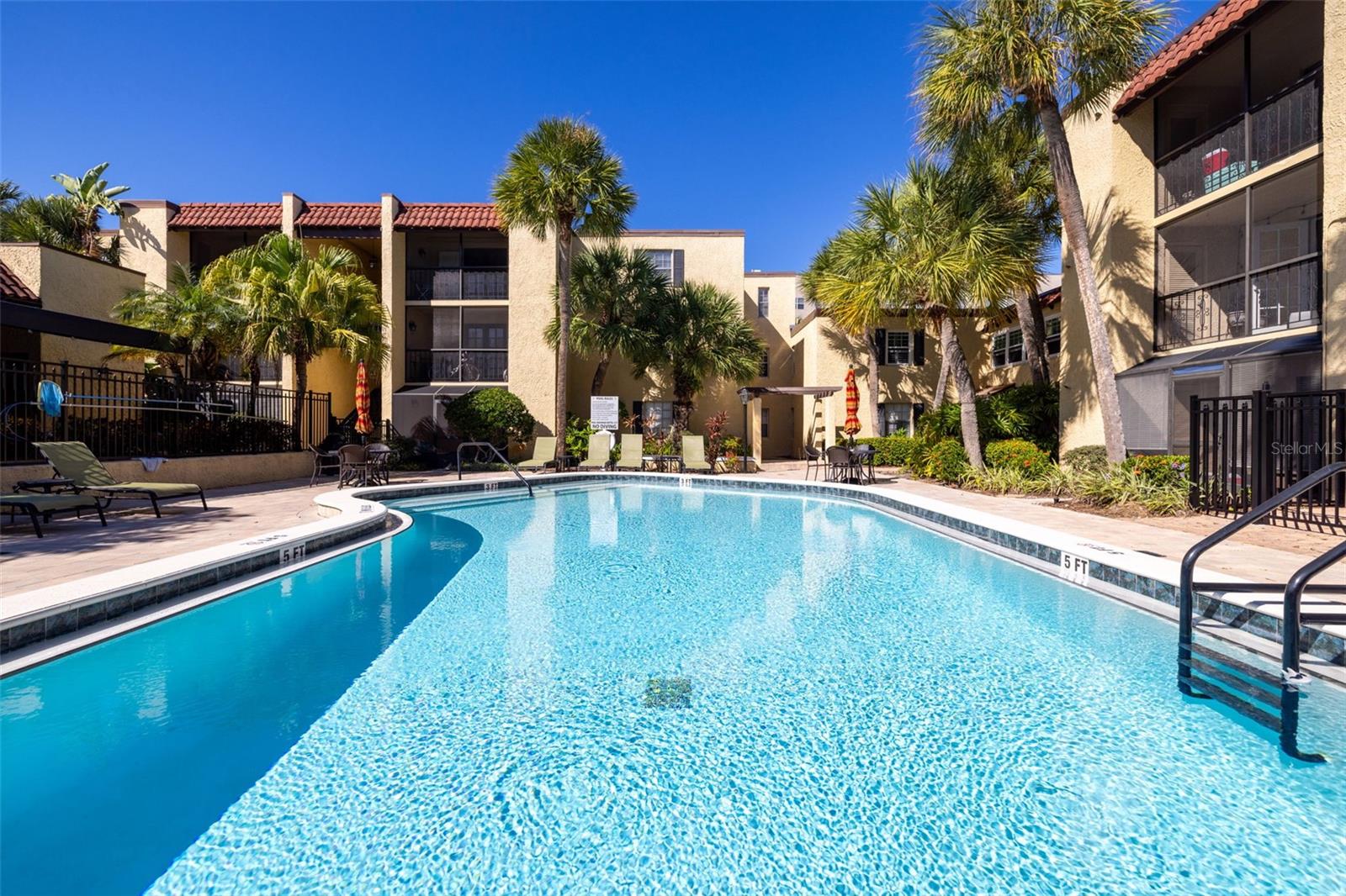 106 ALAMEDA CT #240, TAMPA, FL, 33609