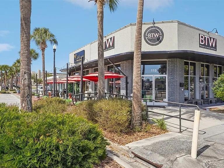 1100 E CAROLINE ST #123, TAVARES, FL, 32778