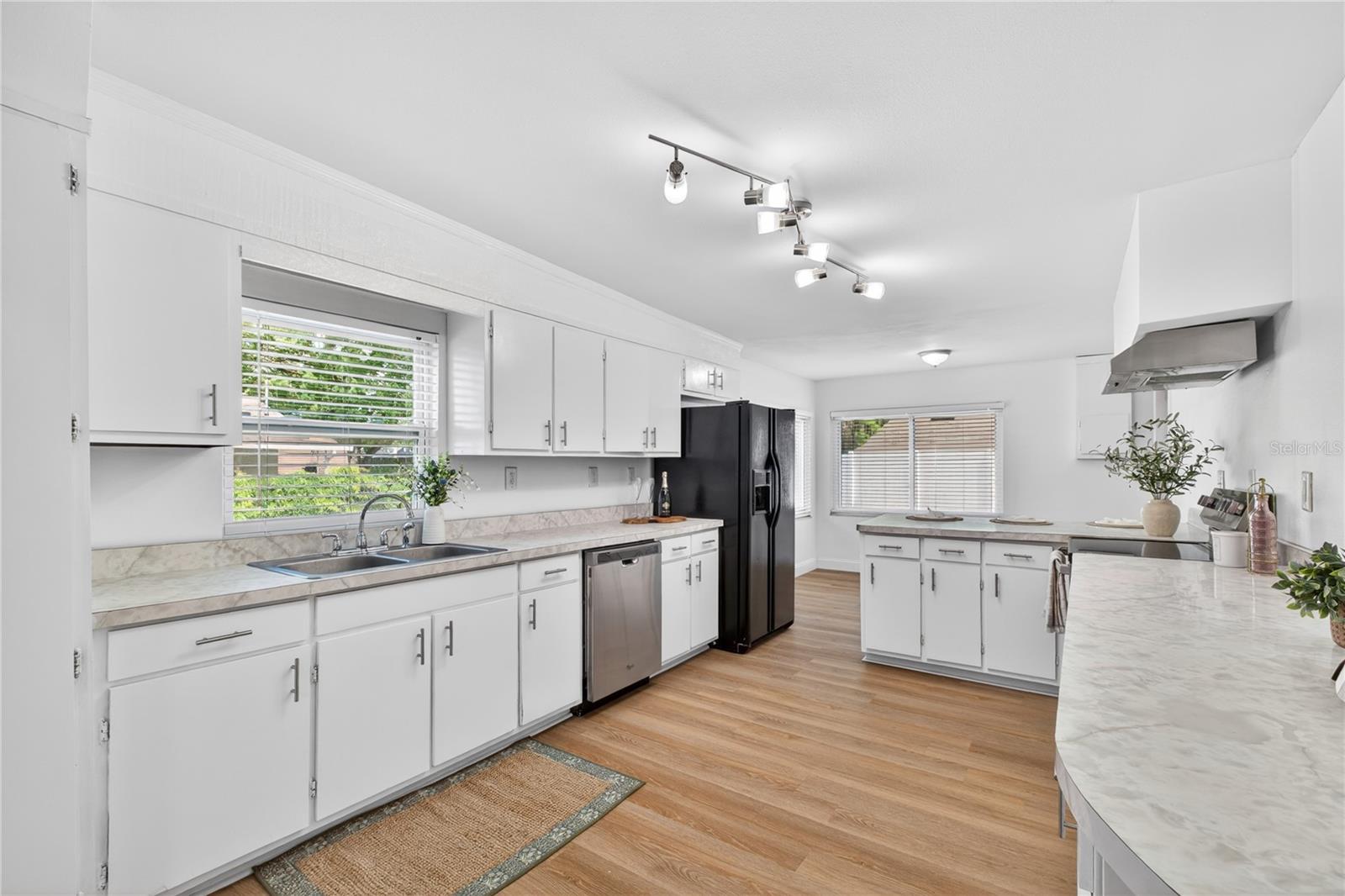 3409 E GRANT AVE, ORLANDO, FL, 32806