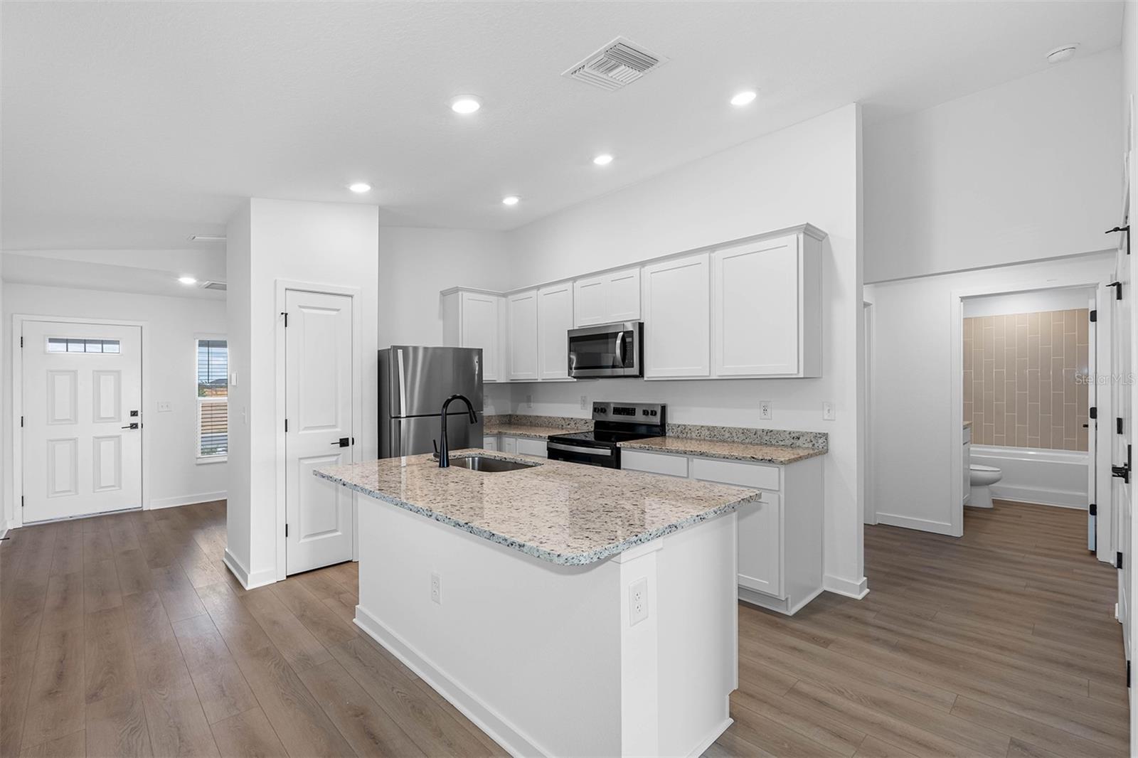 29579 FEDORA CIR, BROOKSVILLE, FL, 34602