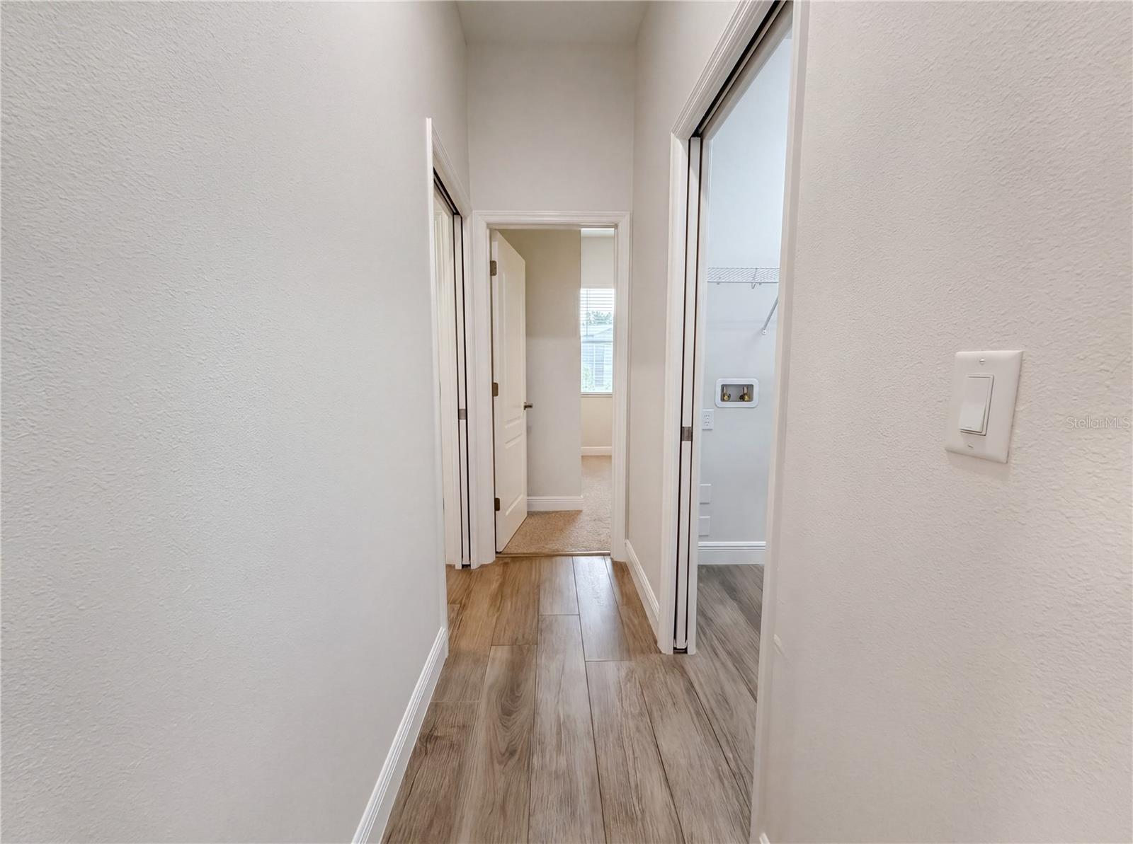 401 RIVER BED CT, WIMAUMA, FL, 33598
